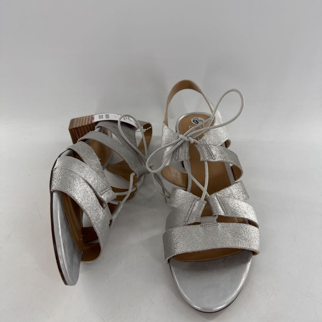 R50 9.5 metallic lace-up sandal