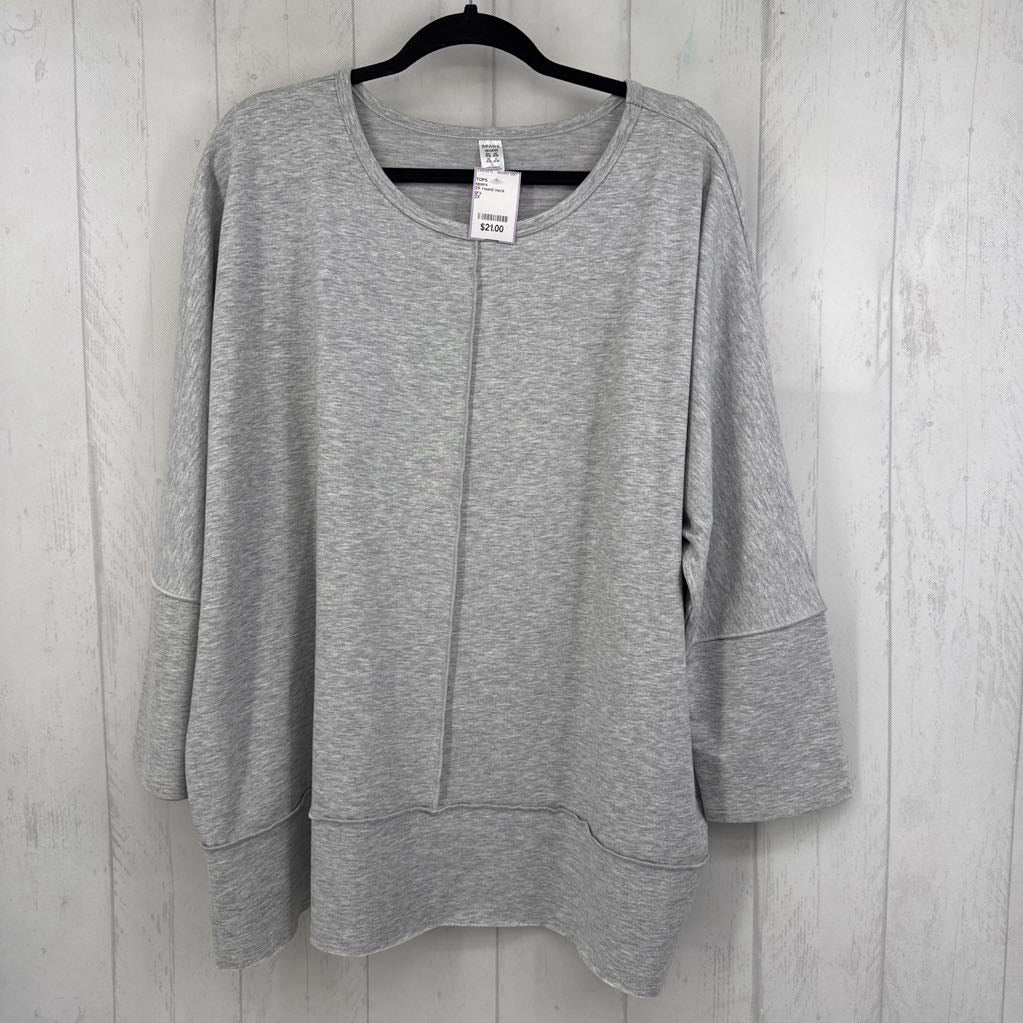 2X round neck dolman slv top