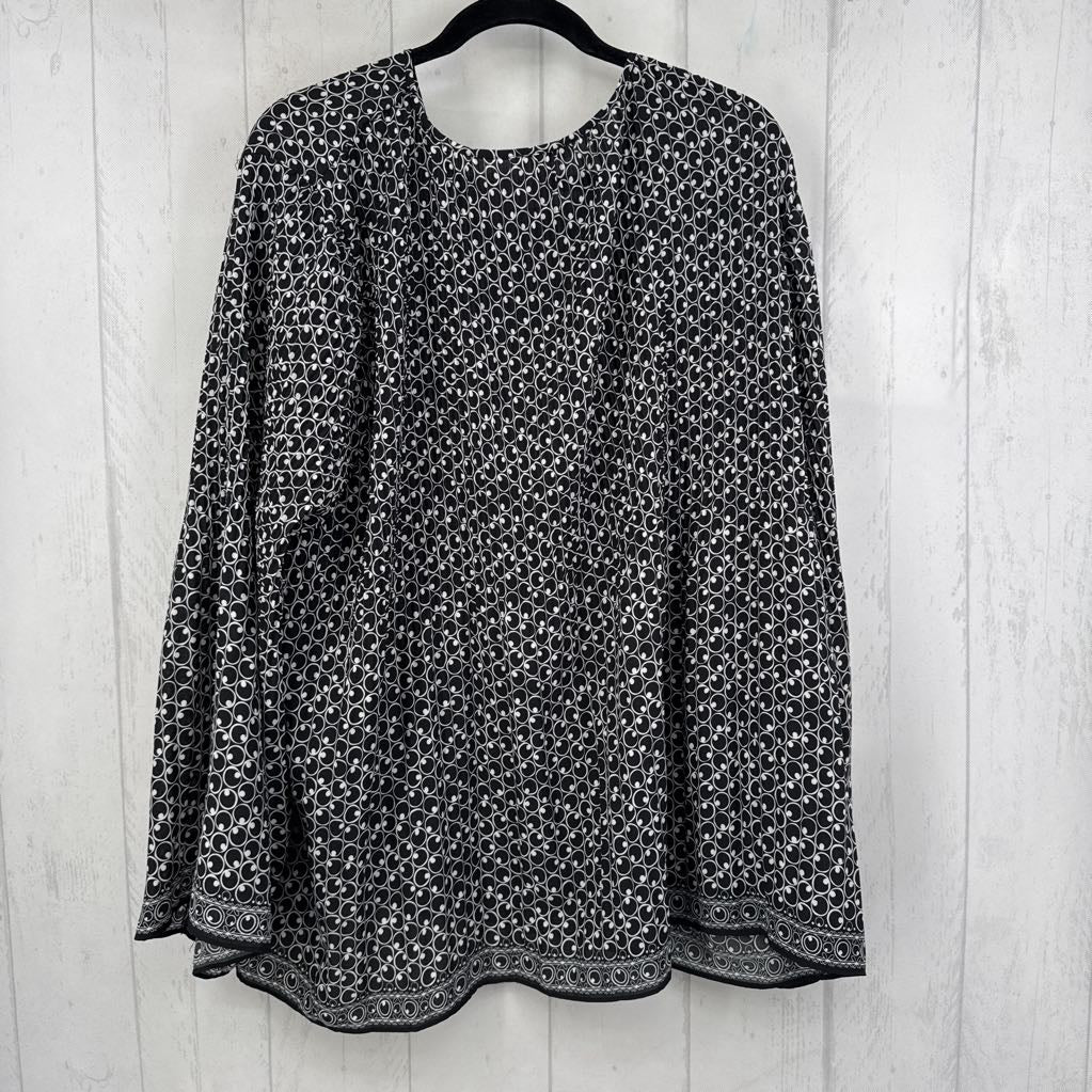 2X printed flowy slv top