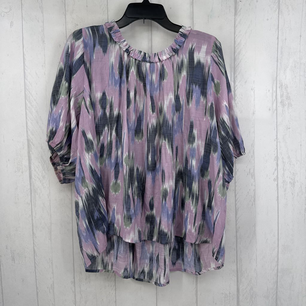 XL colorful scoop neck elbow slv top