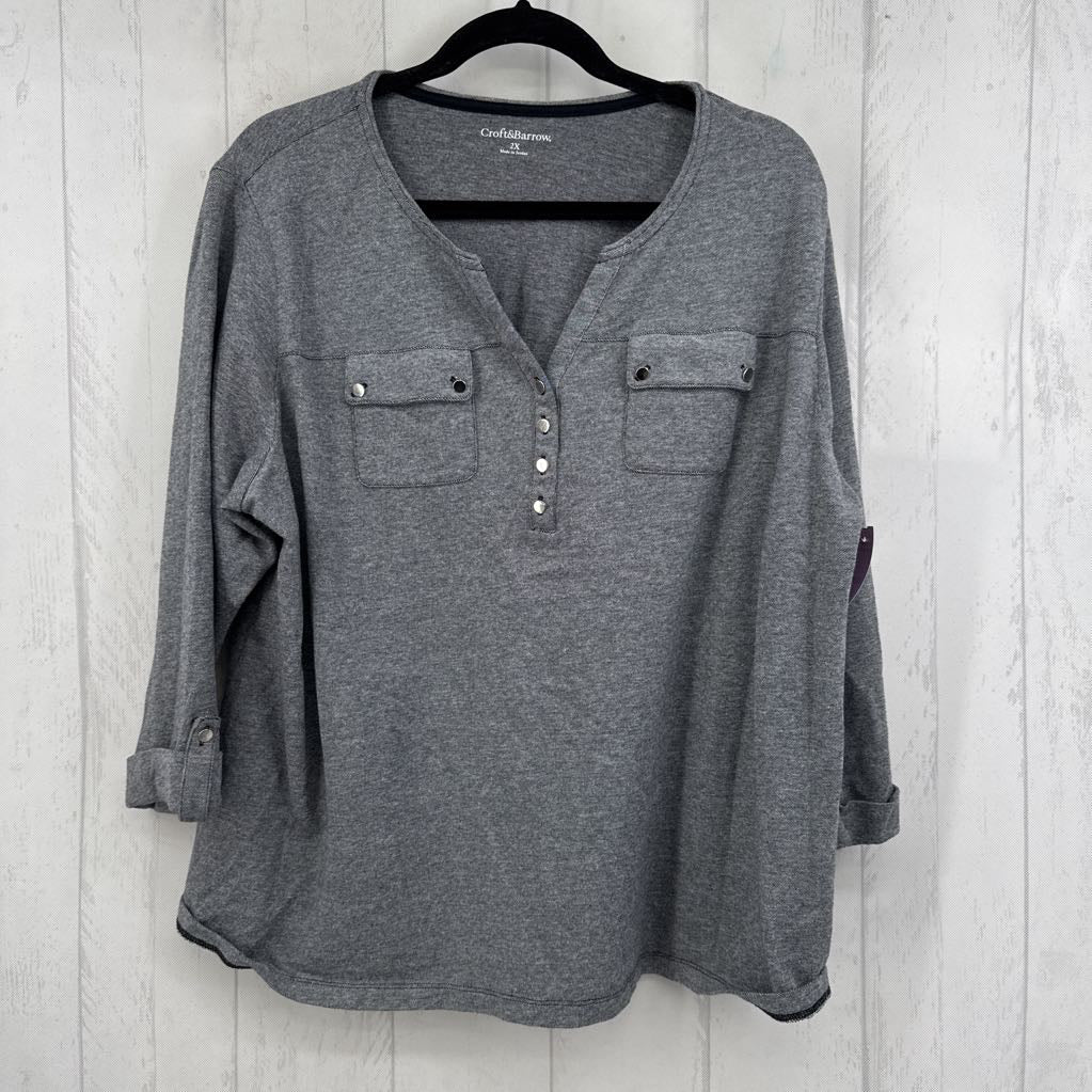 2X split neck tab slv top