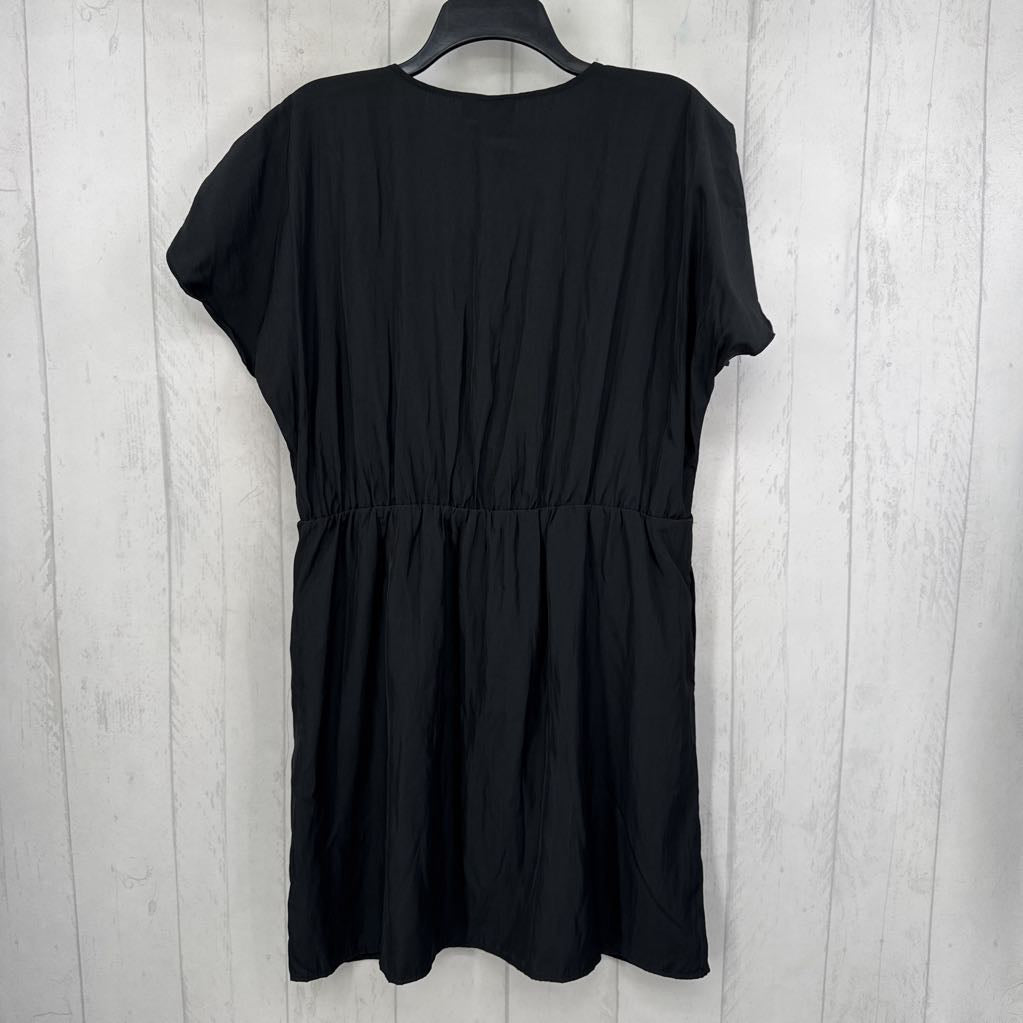 L split neck s/s dress