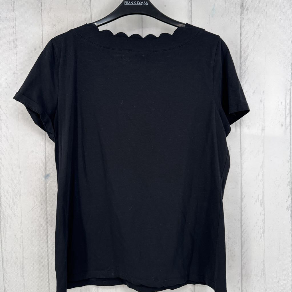 L scalloped trim s/s tee