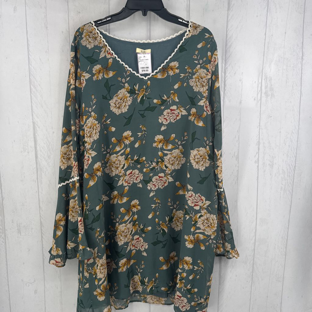 L flo print v-neck flare slv top