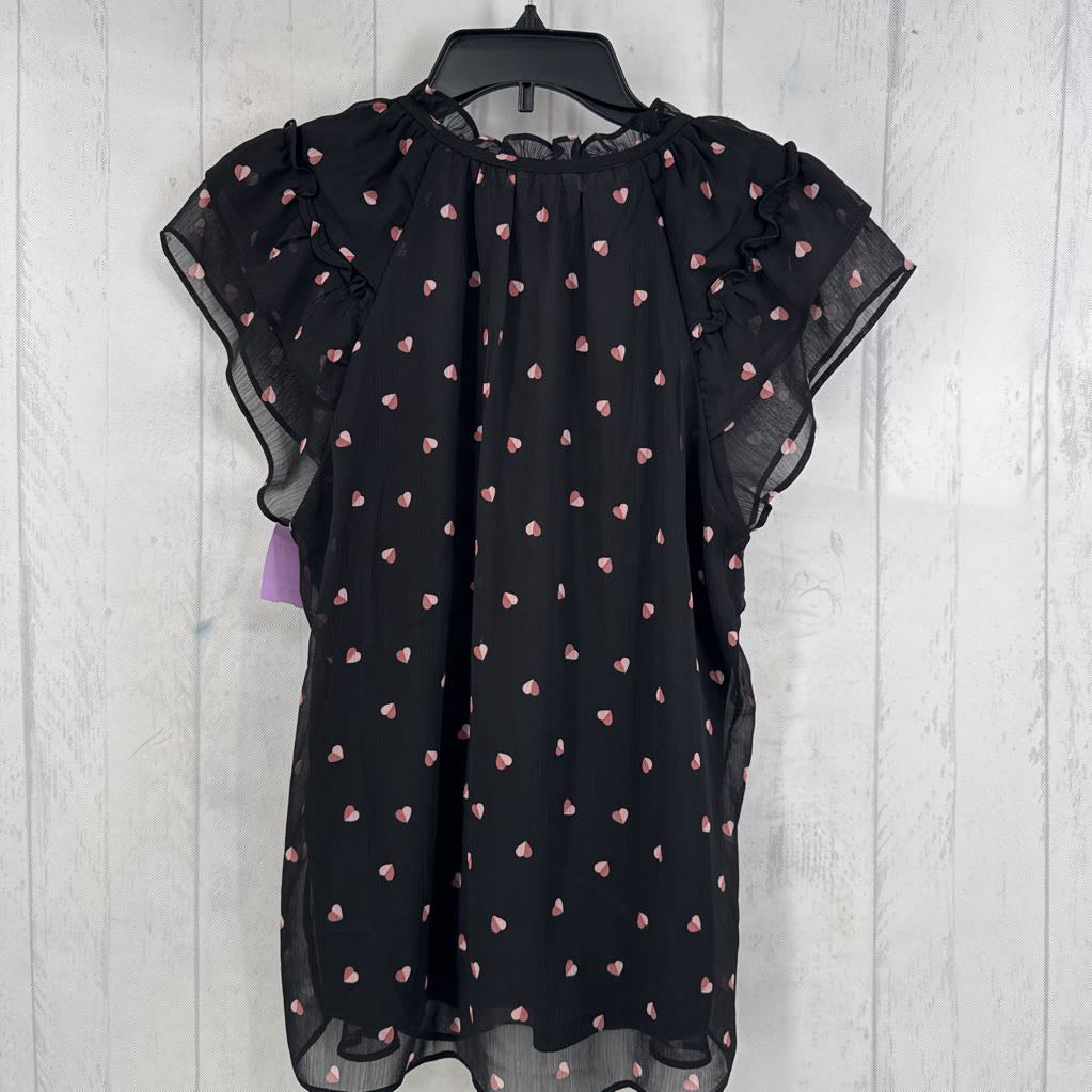 M heart print split neck flutter slv top