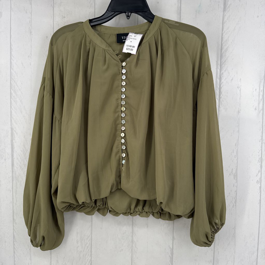 M button down pleated l/s top