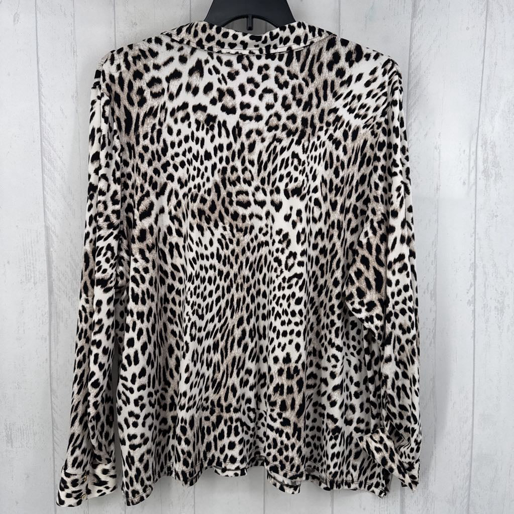 3X animal print button down l/s top
