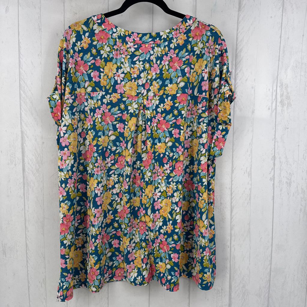 3X flo print split neck s/s top