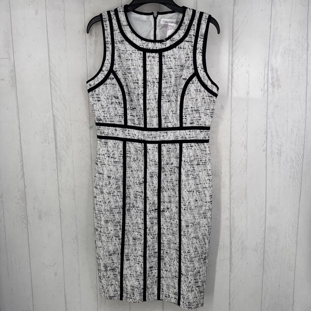 10 textured slvls sheathdress