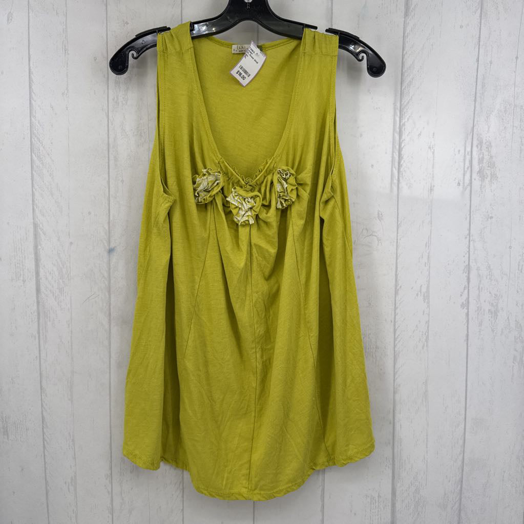 XL flower detail scoop neck tank