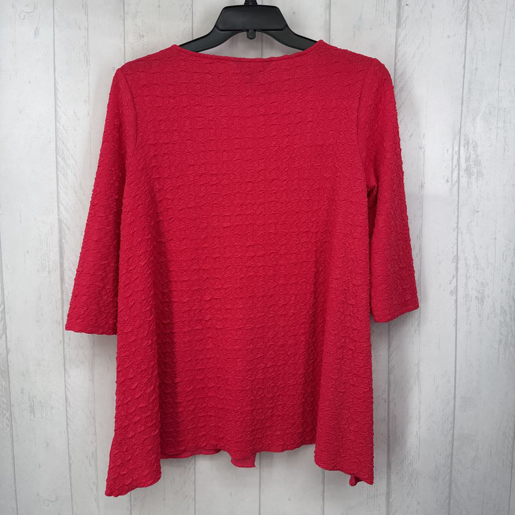 M textured button detail 3/4 slv top