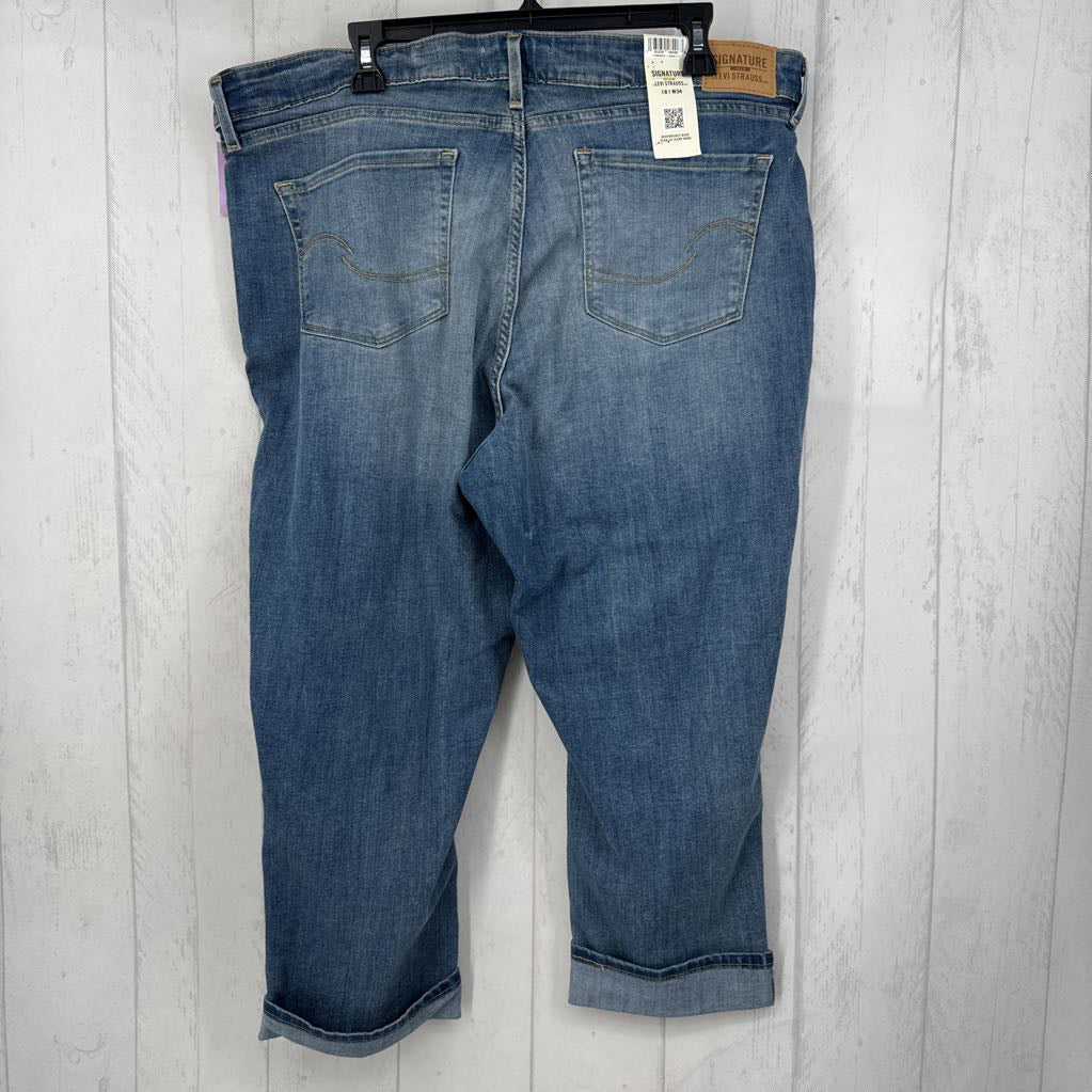 18 mid-rise denim capris