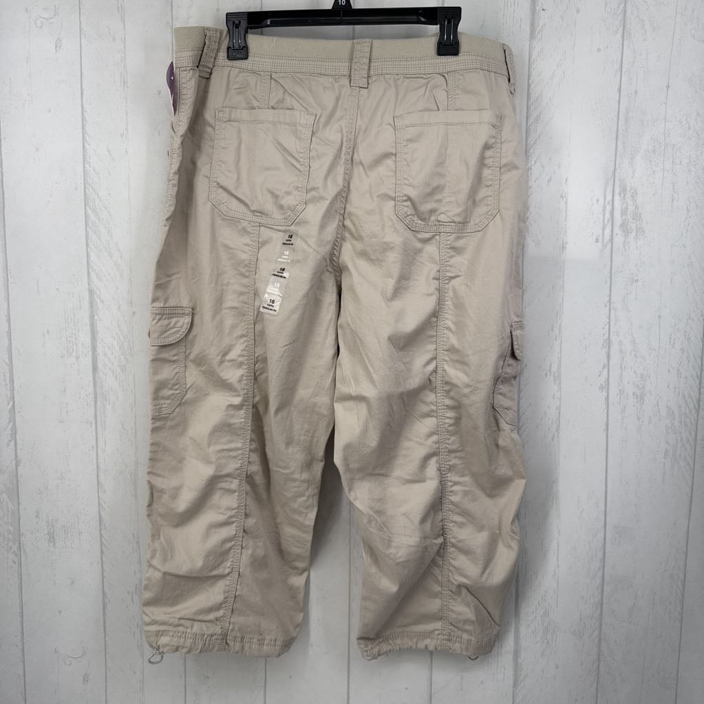 18 khaki cargo capris