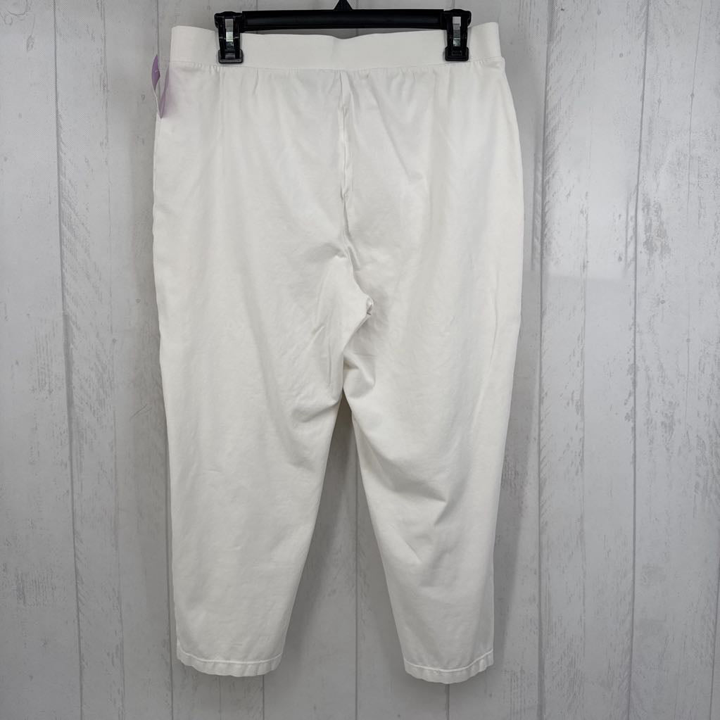 M stretch knit capris