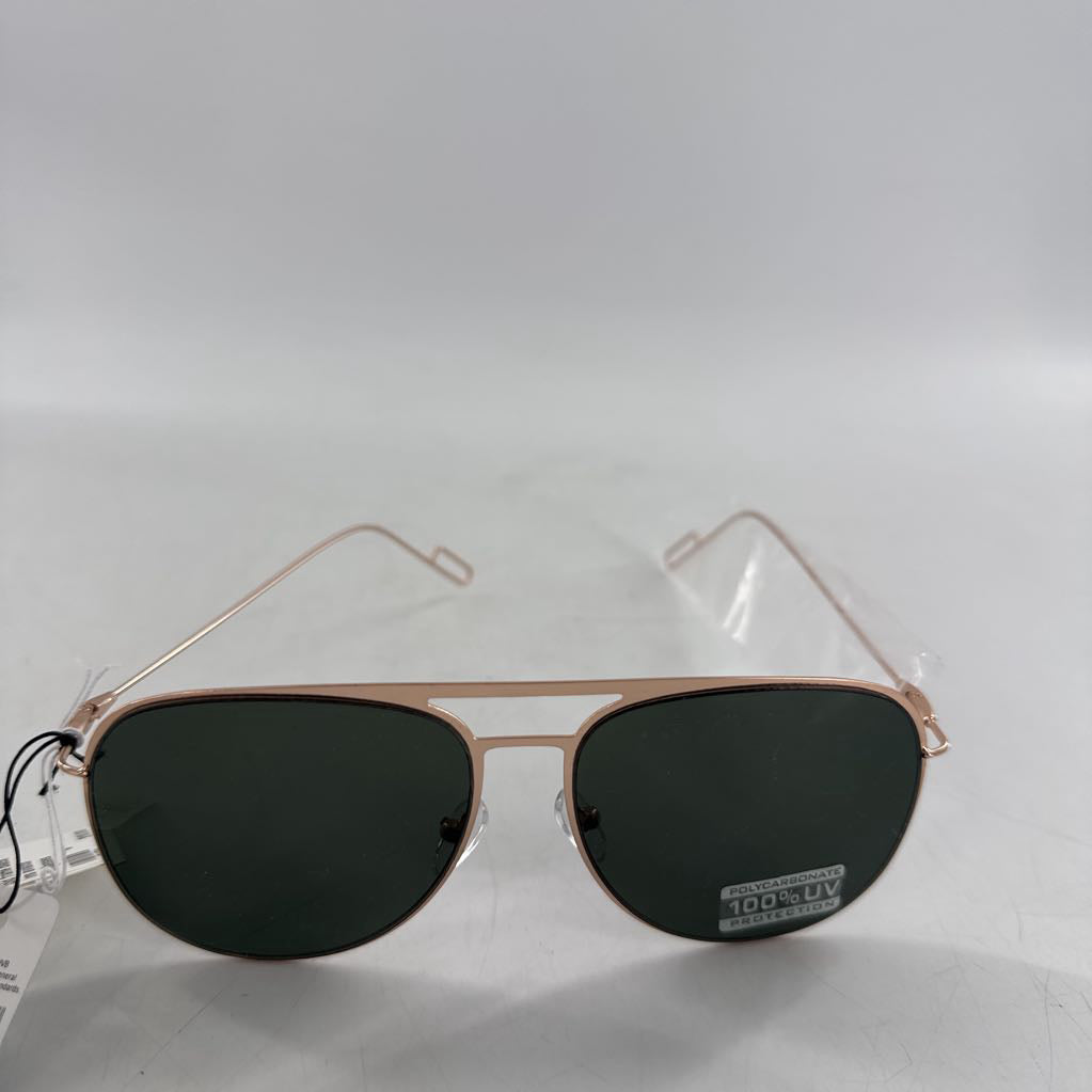 gold frame black lens aviator sunglasses