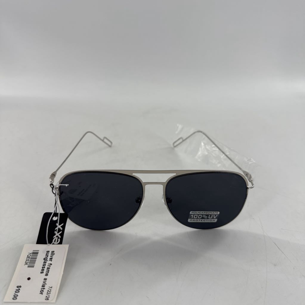 silver frame aviator sunglasses
