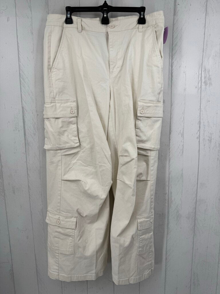 L cargo pocket wide leg pant