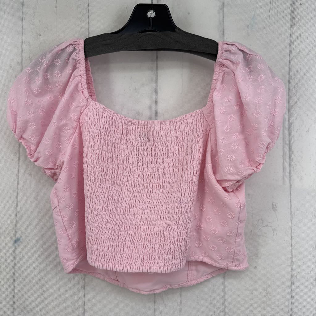 L embroidered puff slv crop top