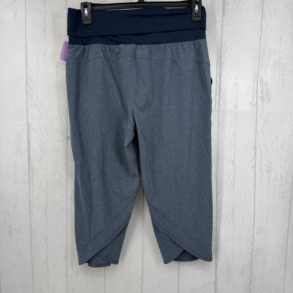 M foldover capris