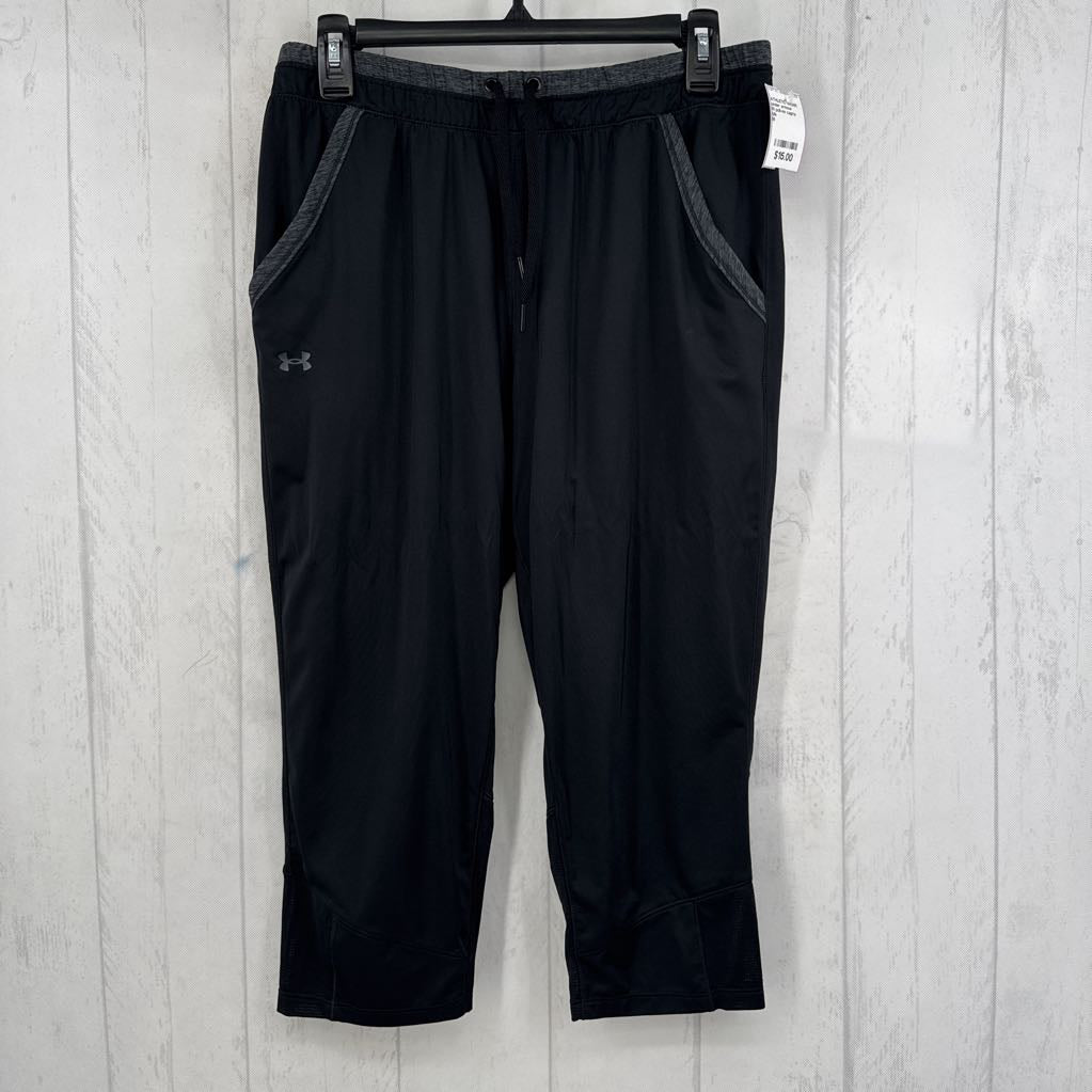 M pull-on capris