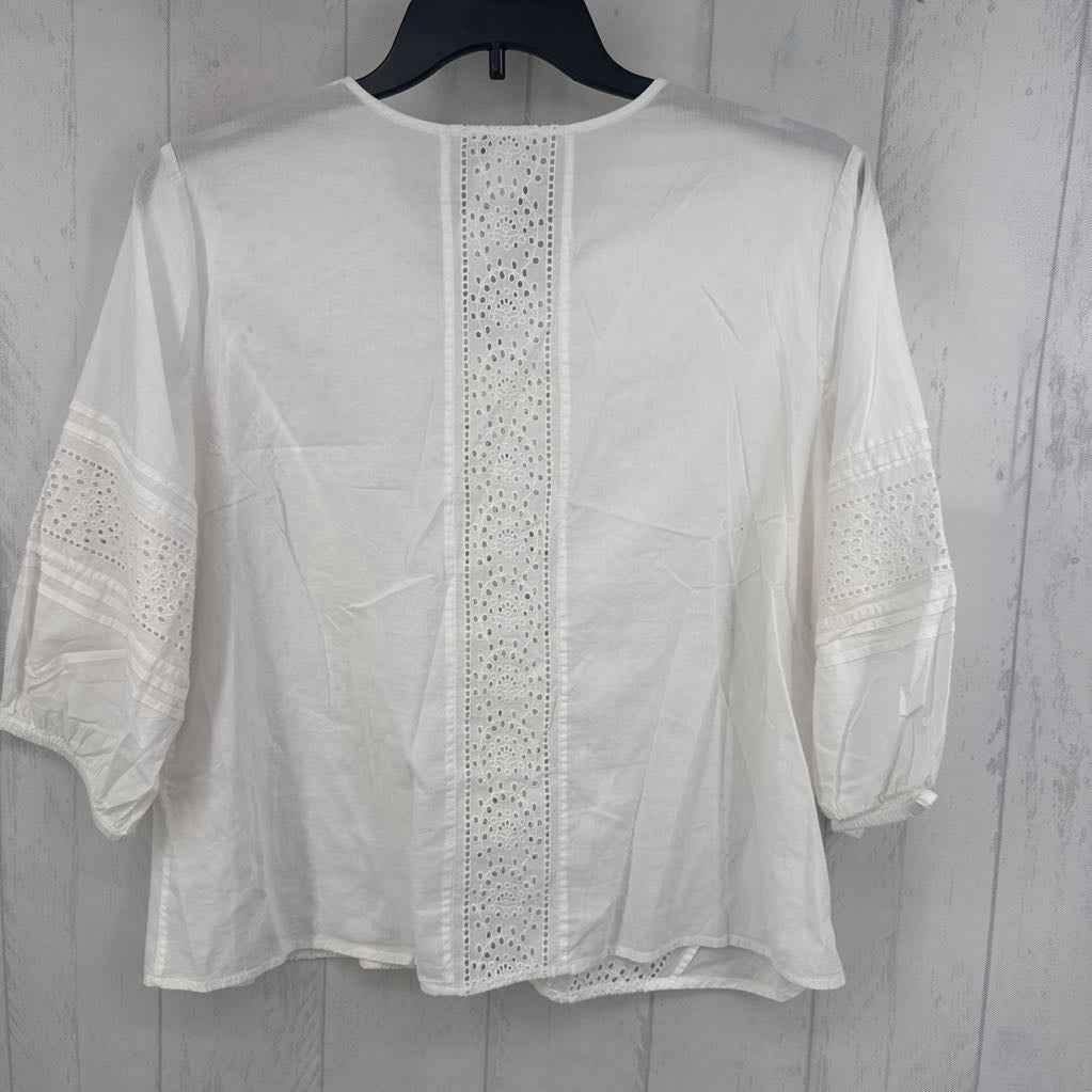 XLp eyelet 3/4 slv top