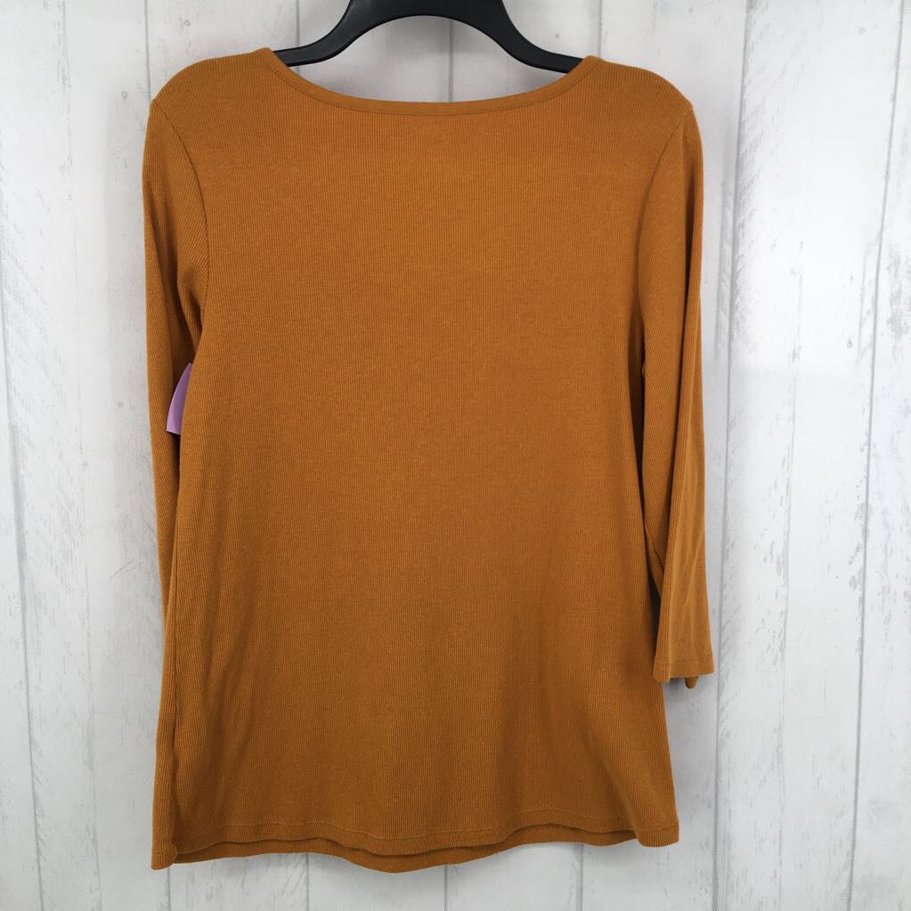 L ribbed quarter button down 3/4 slv top