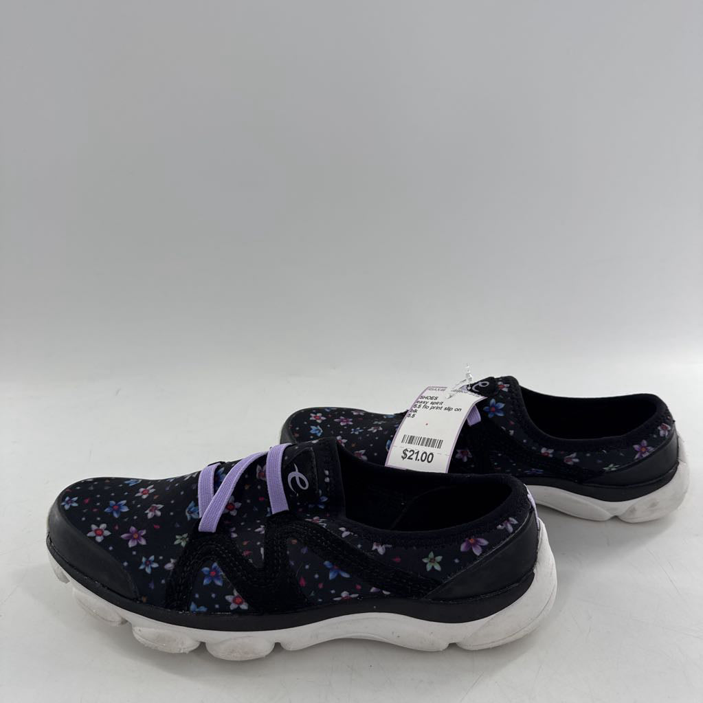 5.5 flo print slip on sneaker