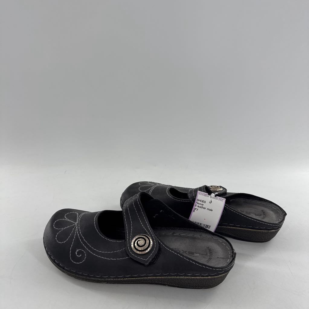 5 leather mule clogs