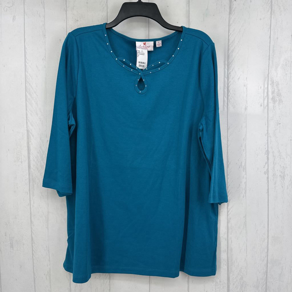 XL embelished cutout l/s top