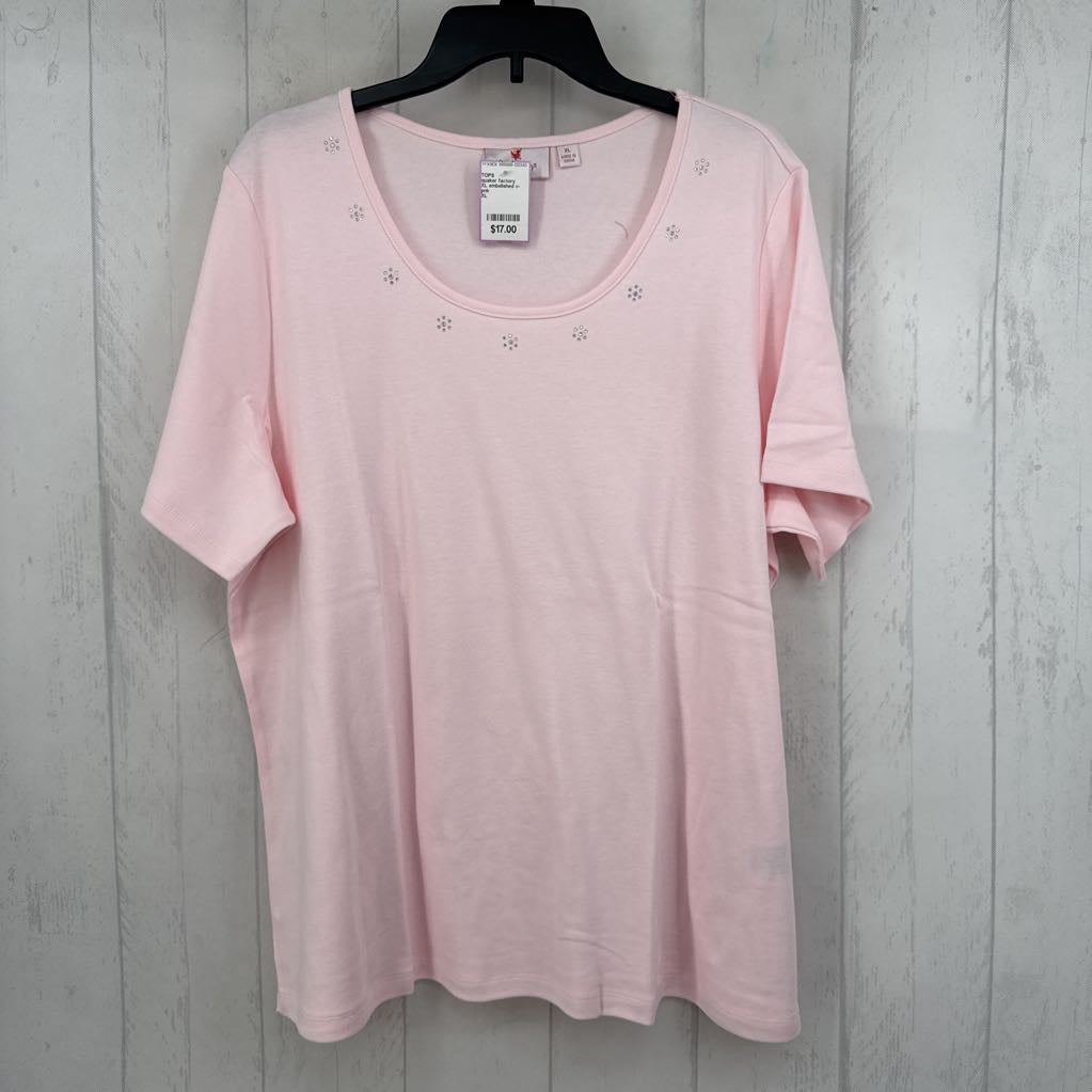 XL embelished v-neck s/s tee
