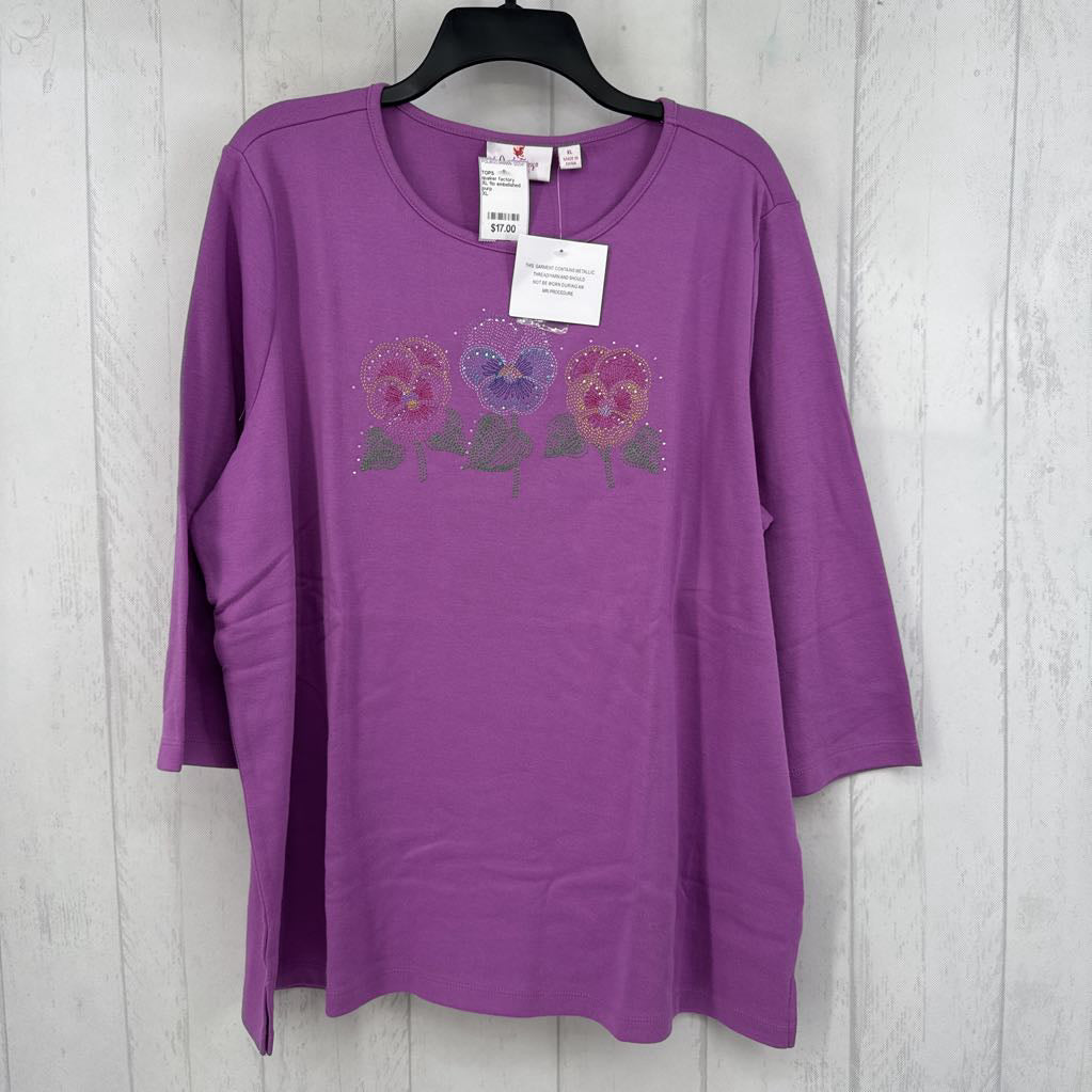 XL flo embelished v-neck 3/4 slv tee
