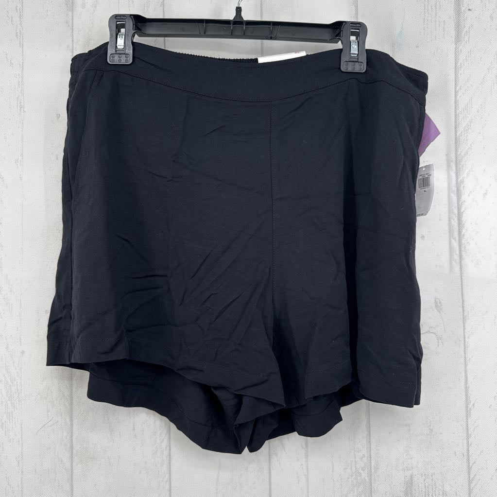 R27 XL hi-rise shorts