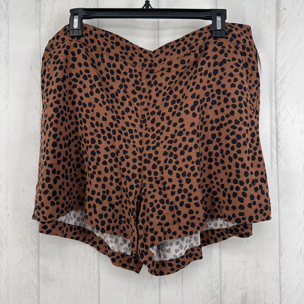 R27 XL animal print hi-rise shorts