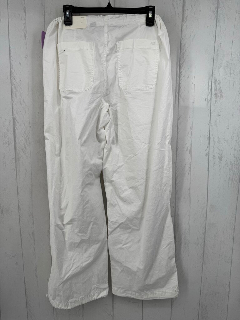 R60 M parachute pants