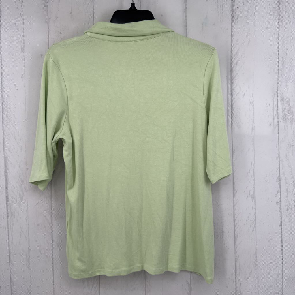 L s/s v-neck collar top