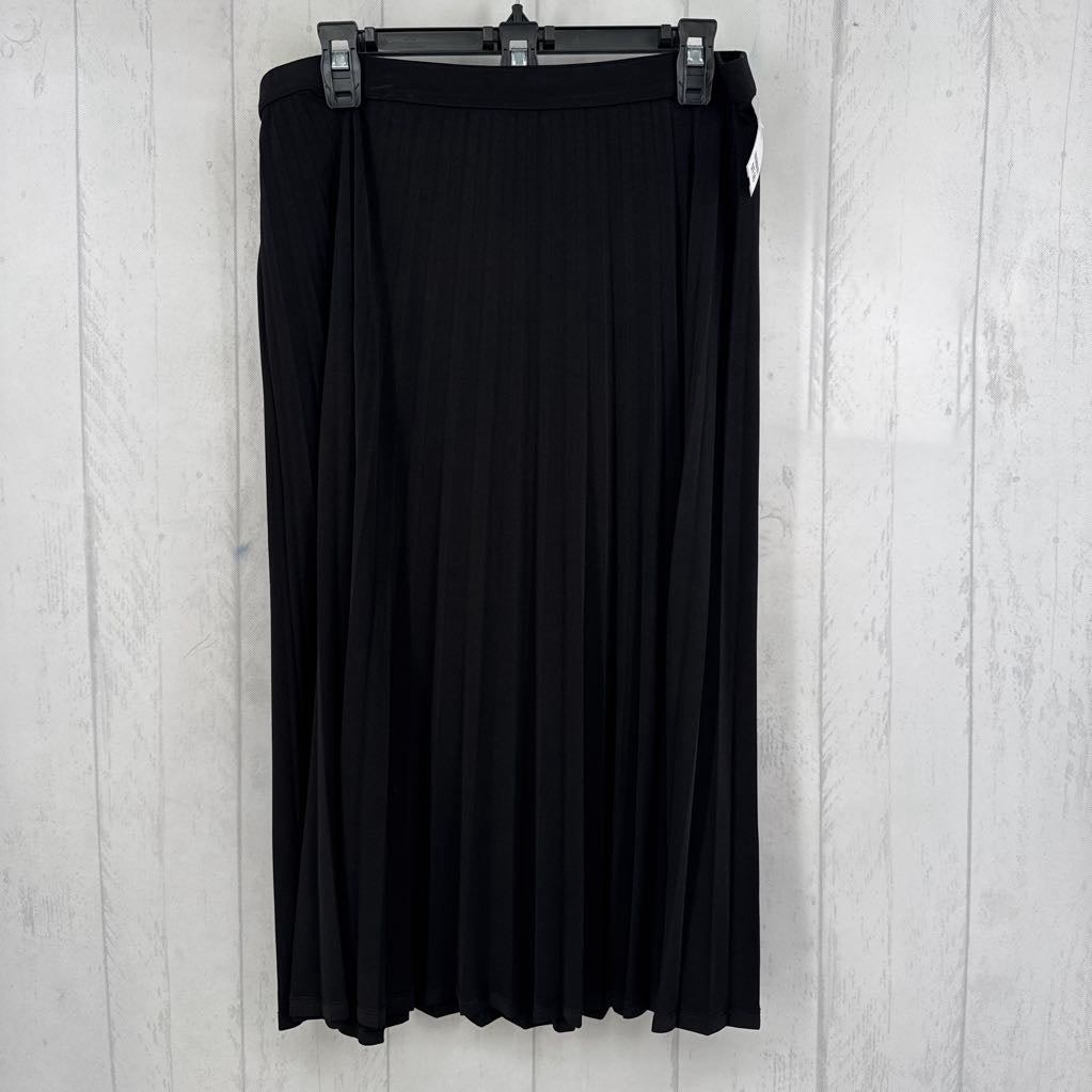 L accordion pleated skirt