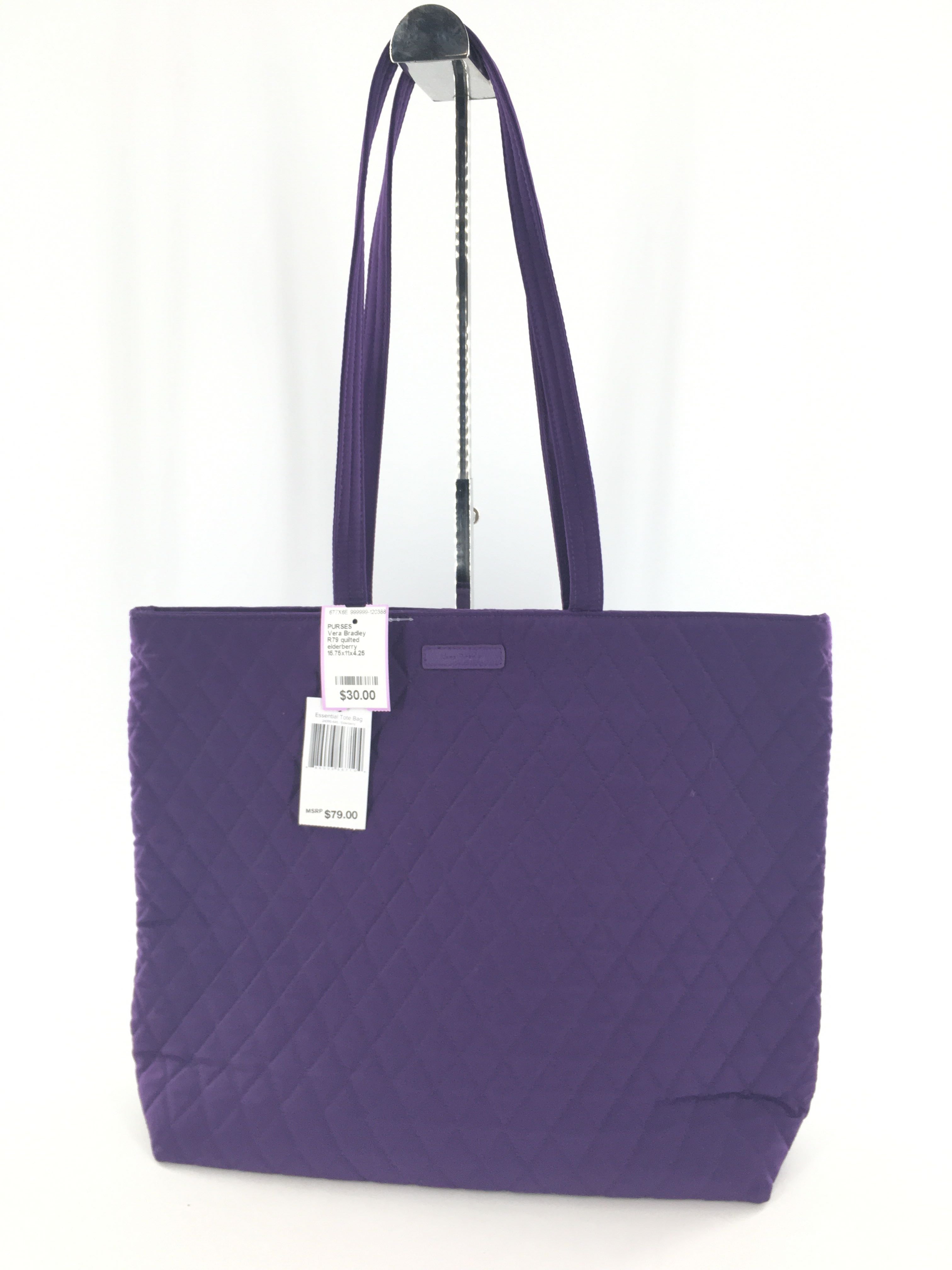 R79 quilted magnetic closure tote