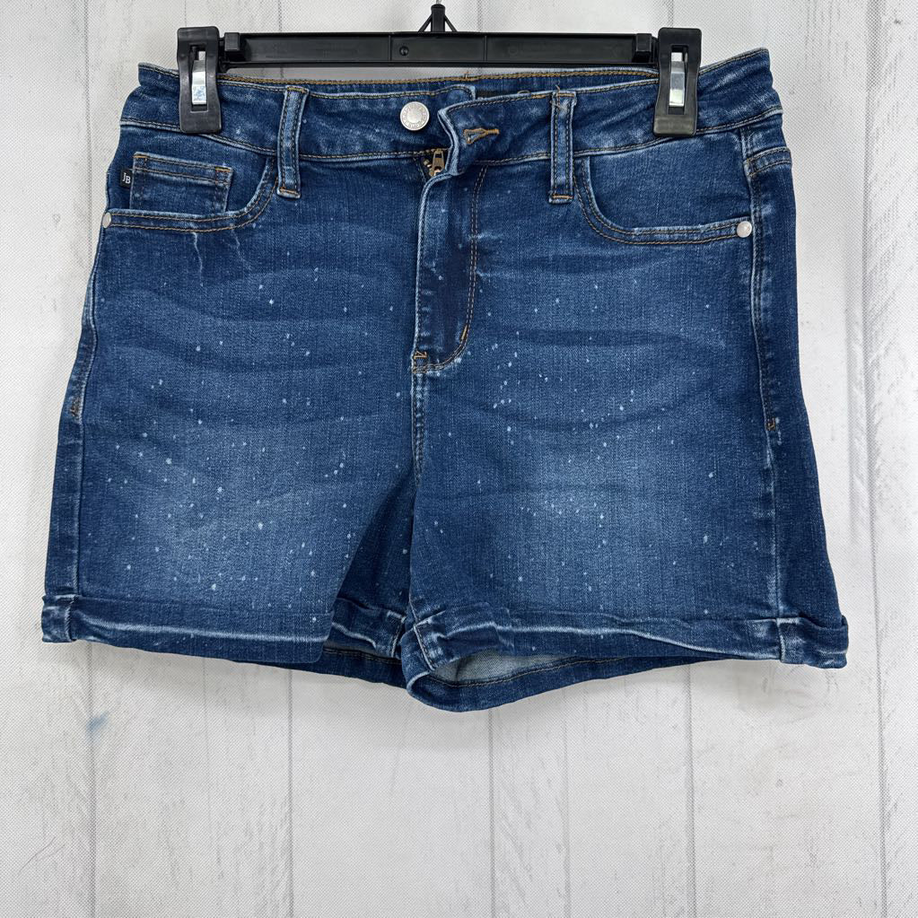 M hi-rise jean shorts