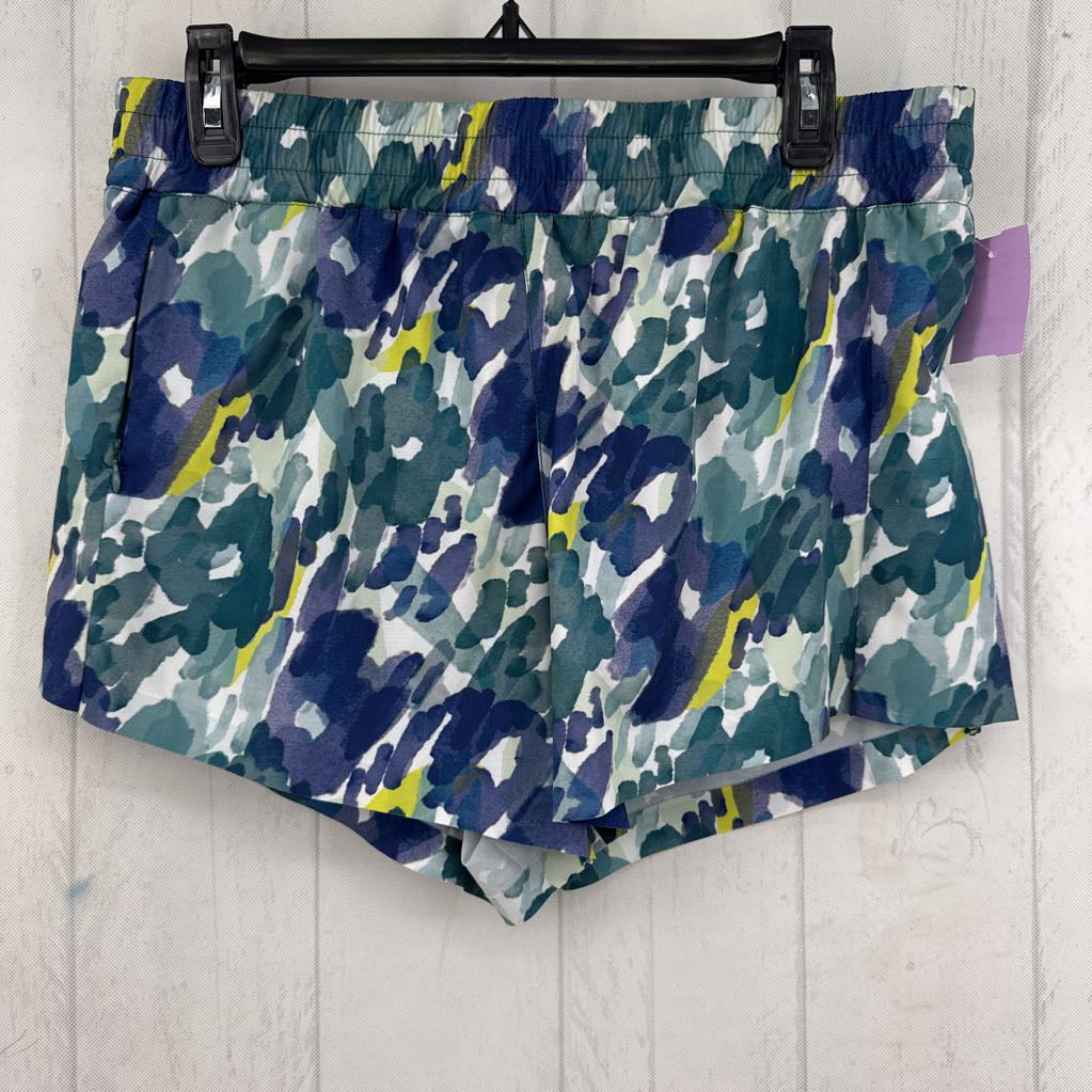 M printed running shorts
