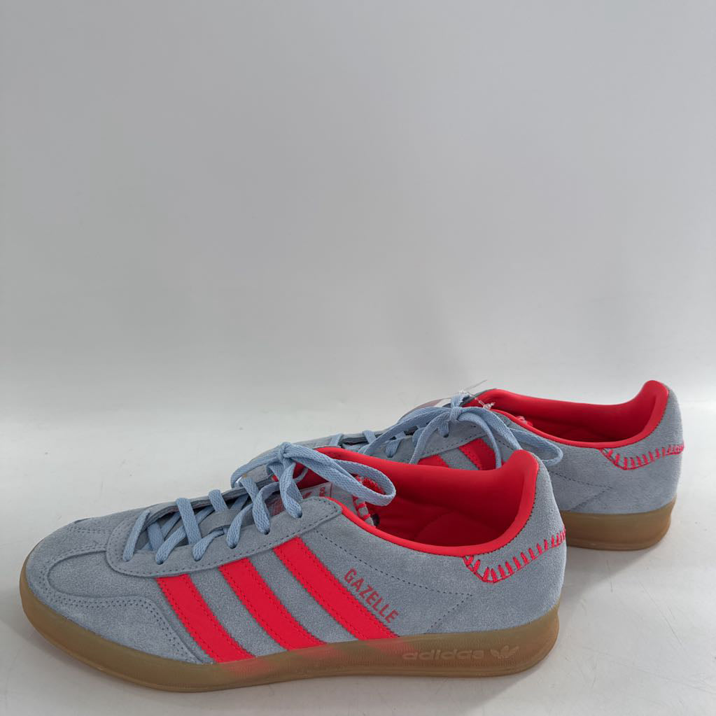 8.5 lace up sneakers