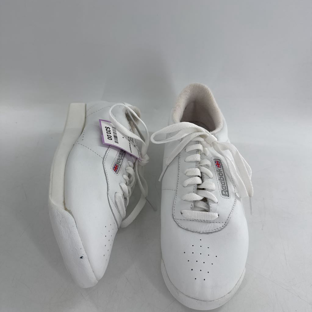 9 lace up sneakers