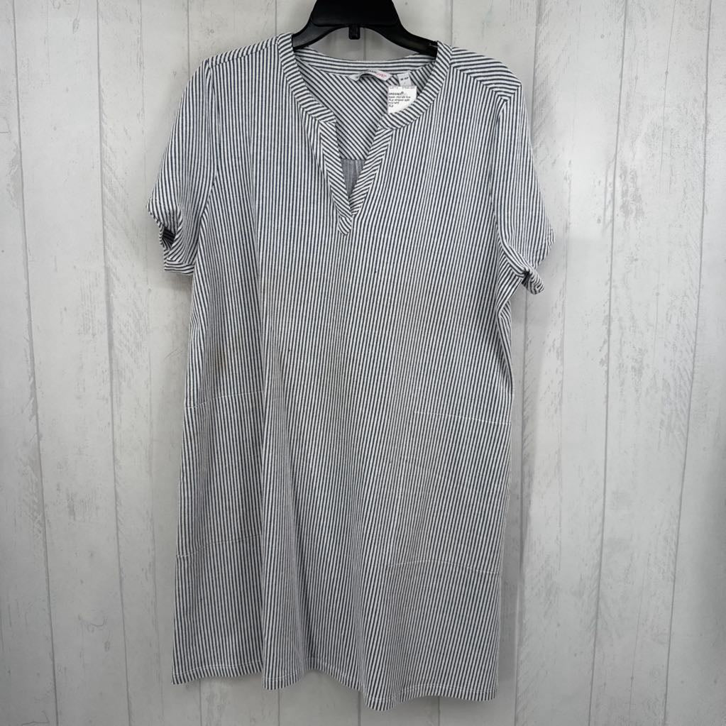 XLp striped split neck s/s dress