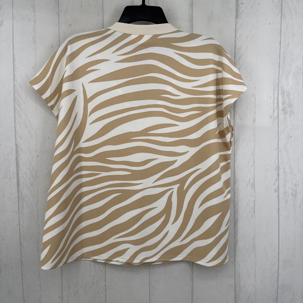 XL zebra stripe split neck cap slv top