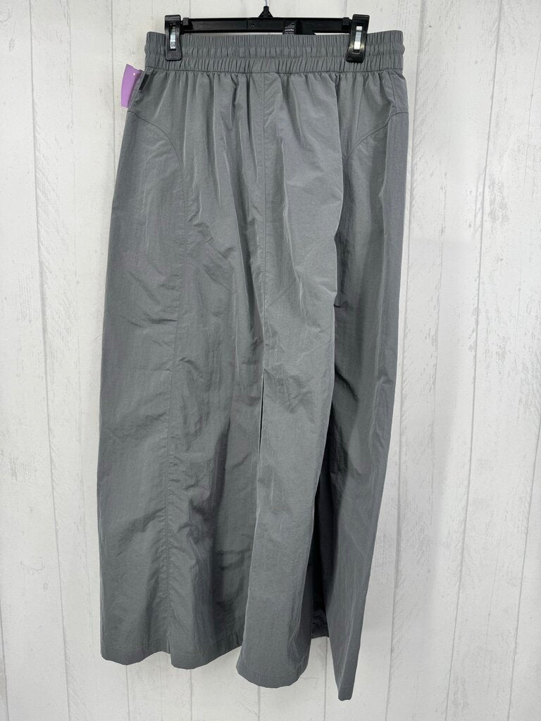 M woven cargo skirt