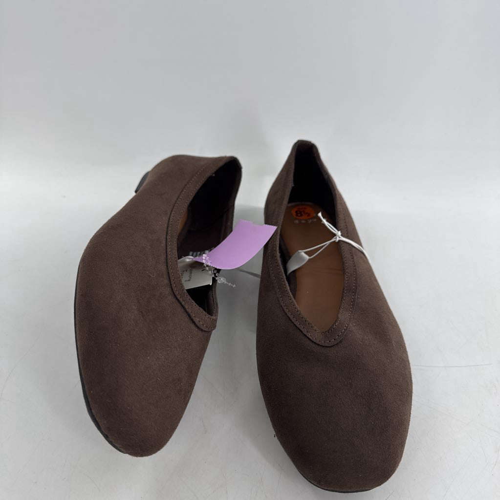 8.5 suede slip-on flats