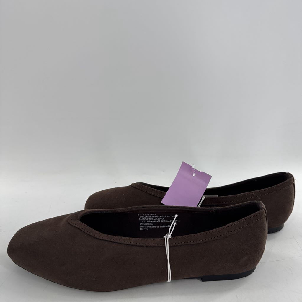 8.5 suede slip-on flats