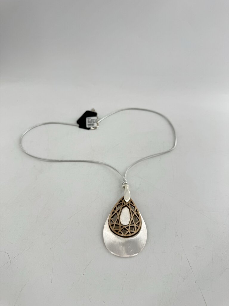 20" silver cord necklace w/ teardrop shape pendant