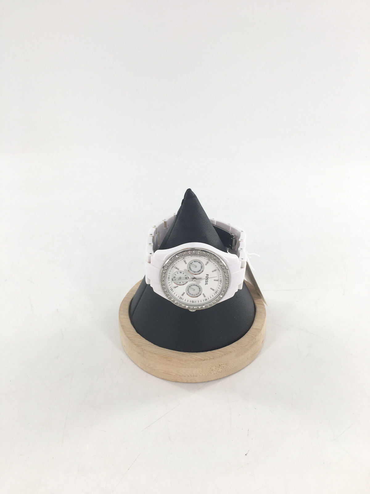 white round face watch