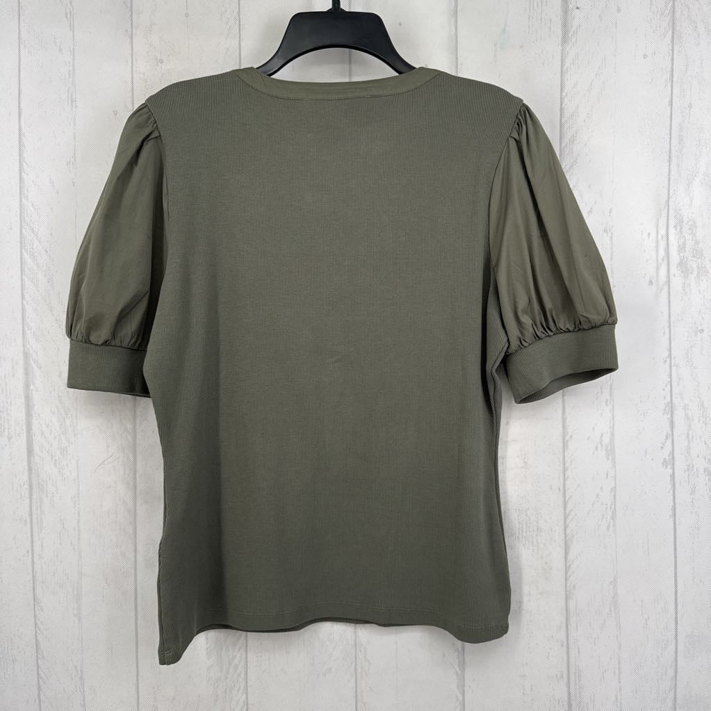 L ribbed 1/2 button down s/s top