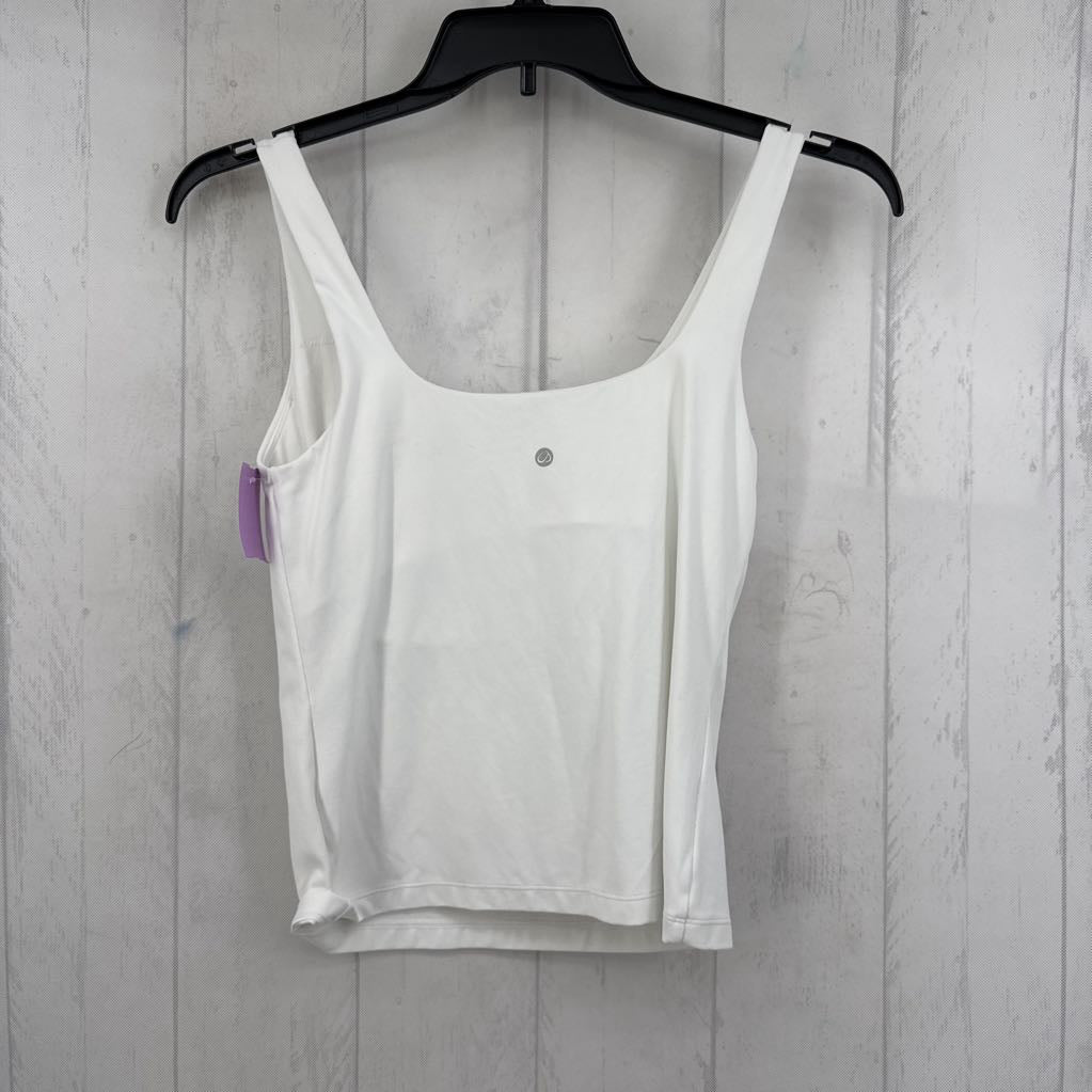 M scoop neck tank